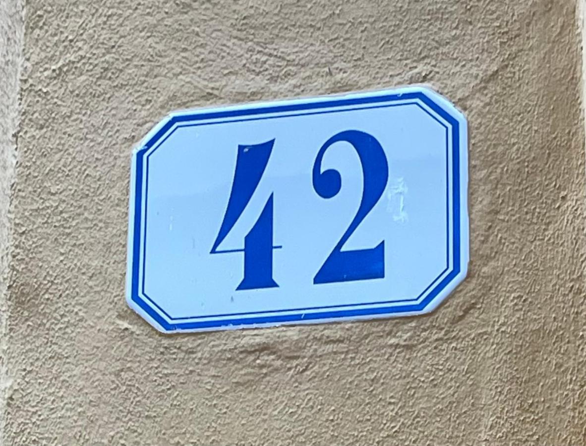 Maison Vert Appartamento In Centro Storico A מודנה מראה חיצוני תמונה